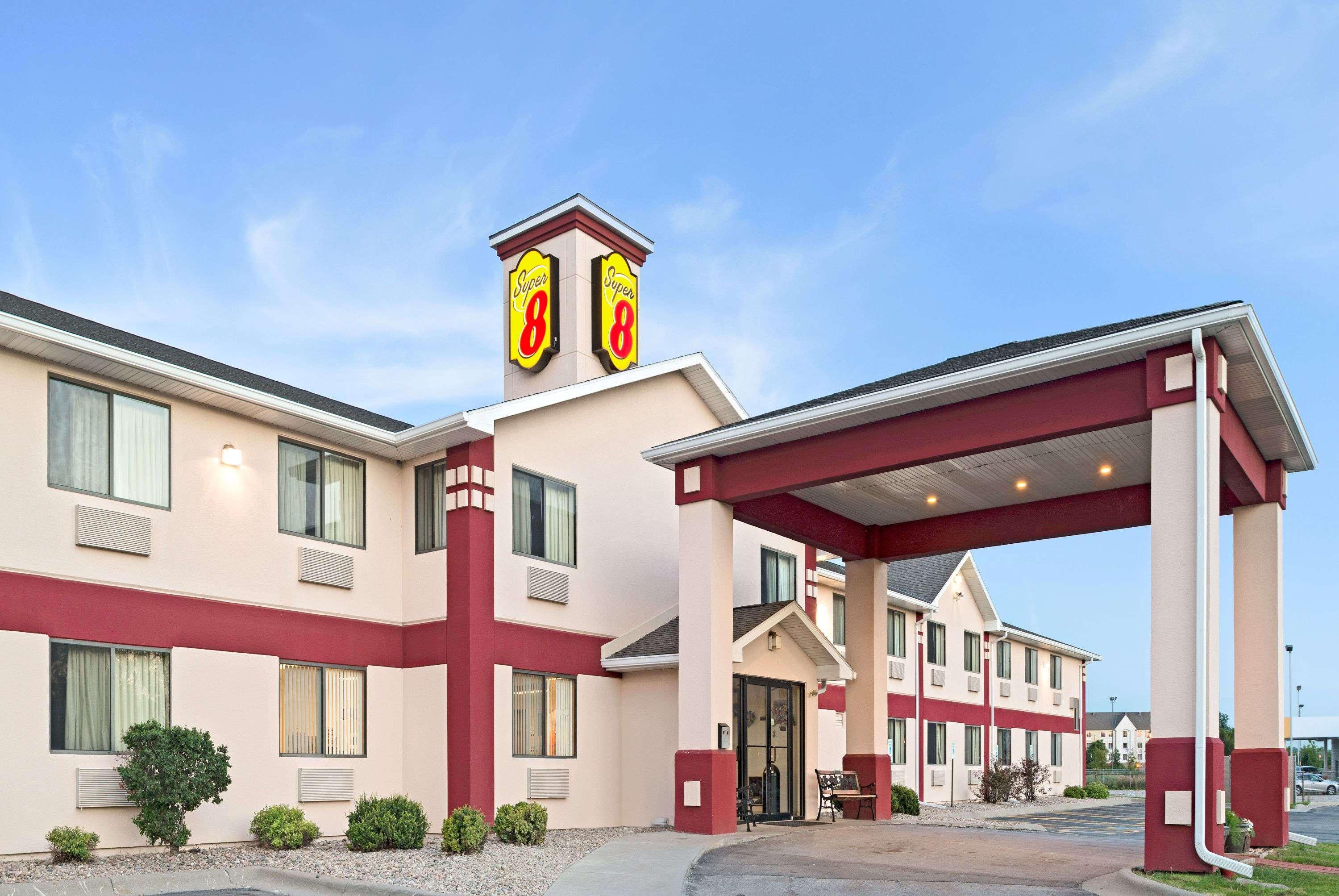 Super 8 By Wyndham Omaha Eppley Airport/Carter Lake Exterior foto